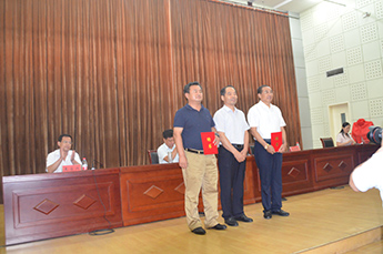BB贝博ballbet集团董事局主席李长云受邀参加乐陵市新的社会阶层人士联合会第一次会员代表大会和乐陵市新的社会阶层人士联合会成立大会