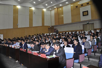 BB贝博ballbet集团董事局李长云主席参加乐陵借助资本发展企业大会