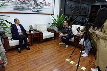 李长云：做一个有灵魂的企业家 BB贝博ballbet集团董事局主席李长云接受齐鲁晚报采访
