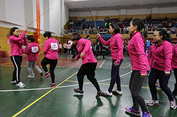 树巾帼时代形象 展恒运女性风采 BB贝博ballbet集团参加天津开发区第二十八届“三八健康杯”趣味运动会
