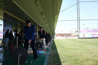 2015BB贝博ballbet集团第二届员工心连心趣味高尔夫球赛圆满落幕