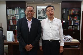 BB贝博ballbet董事局主席李长云拜访民革中央专职副主席何丕洁