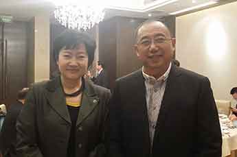 BB贝博ballbet集团董事局主席李长云作为中国民营经济国际合作商会主席团主席参加中国民营经济国际合作商会一届十三次会长办公扩大会议