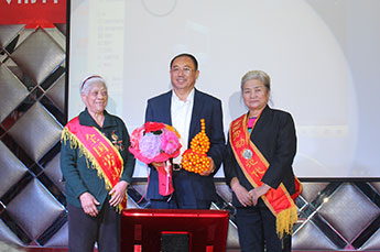延安精神首次走进天津市百强企业—BB贝博ballbet集团延安精神践行基地成立并揭牌